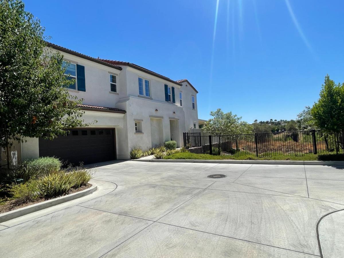 Spacious And Modern Home Near Temecula Wineries Murrieta Bagian luar foto